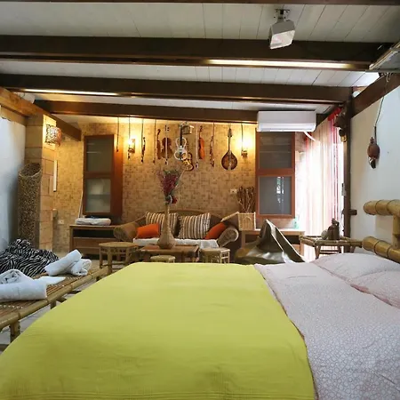 Music House A Confinante Via Per Turi 500m Dalle Grotte * Castellana Grotte