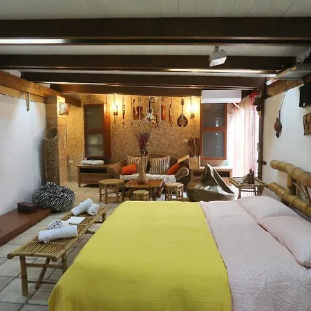 Music House A Confinante Via Per Turi 500m Dalle Grotte Guest house Castellana Grotte