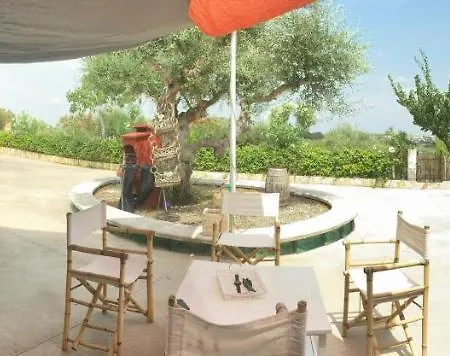 Music House A Confinante Via Per Turi 500m Dalle Grotte *