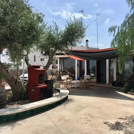 Guest house Music House A Confinante Via Per Turi 500m Dalle Grotte *