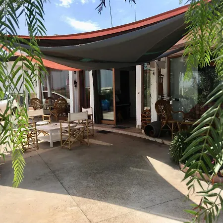 Guest house Music House A Confinante Via Per Turi 500m Dalle Grotte Castellana Grotte