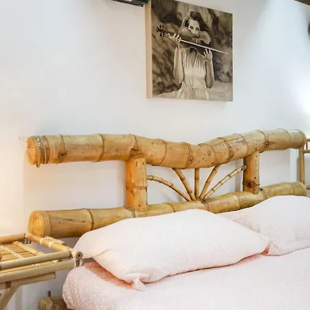 Music House A Confinante Via Per Turi 500m Dalle Grotte
