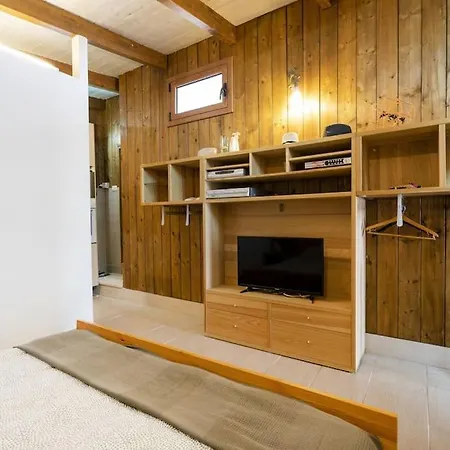 Music House A Confinante Via Per Turi 500m Dalle Grotte Guest house *