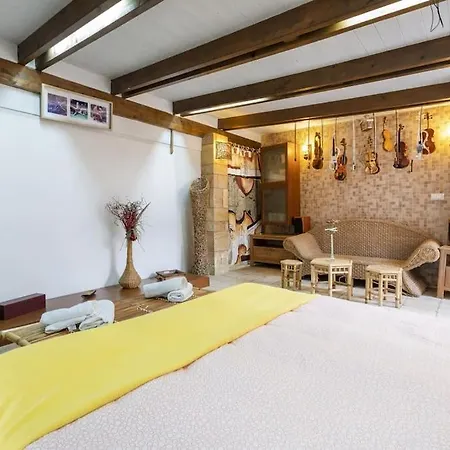 Music House A Confinante Via Per Turi 500m Dalle Grotte *