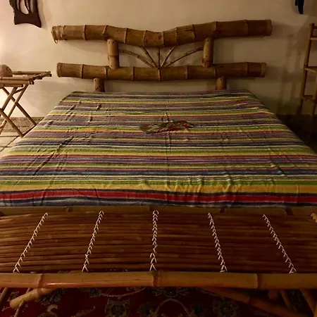 Guest house Music House A Confinante Via Per Turi 500m Dalle Grotte *